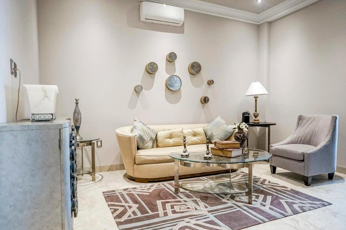 Lujoso Departamento En Leon Apartment Ngoại thất bức ảnh