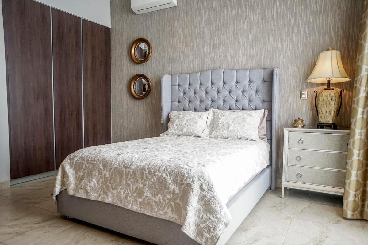Lujoso Departamento En Leon Apartment Ngoại thất bức ảnh